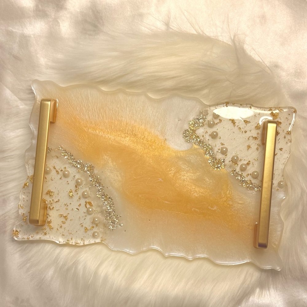Tray